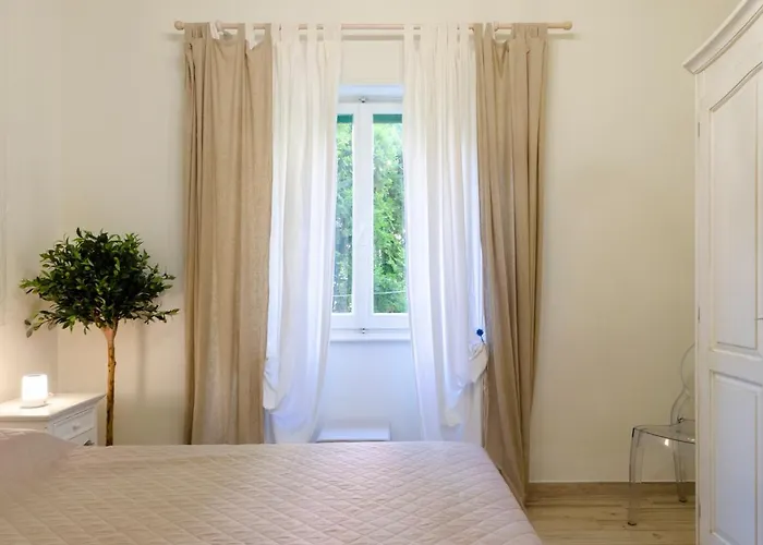 Apartment Joivy Lovely For 4 On The Italian Riviera In Rapallo