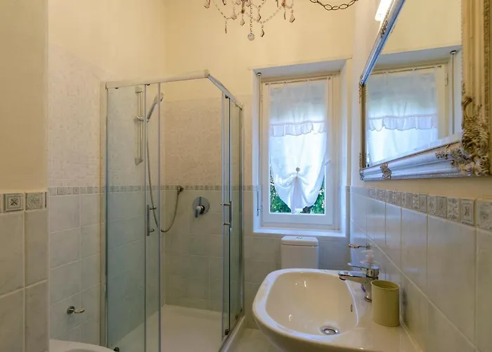 Apartment Joivy Lovely For 4 On The Italian Riviera In